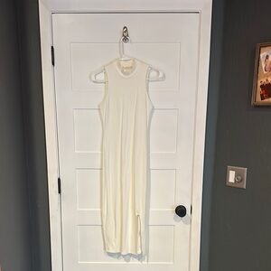Elegant Cream Sleeveless Dress